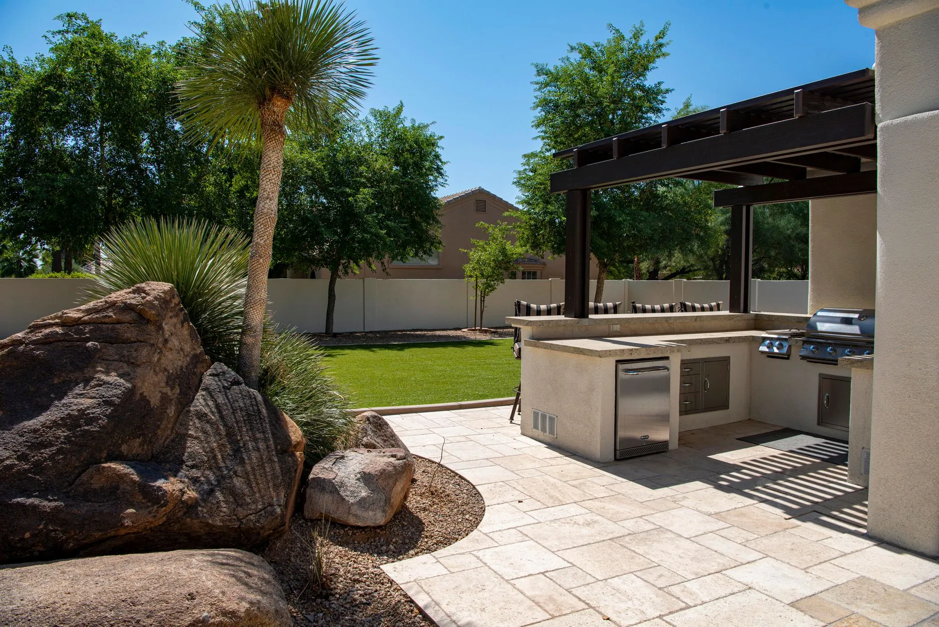 Interlock paver patio — MVP Construction